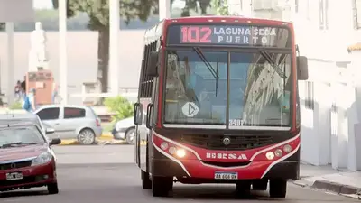 Transporte en crisis: alarma en Corrientes por despidos de choferes de colectivos Transporte en crisis: alarma en Corrientes por despidos de choferes de colectivos