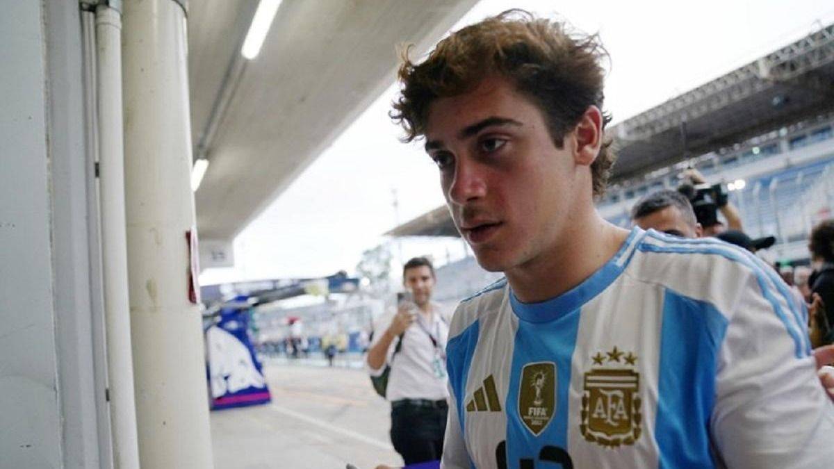 Colapinto armó su ranking: así ordenó a las figuras históricas de la Selección