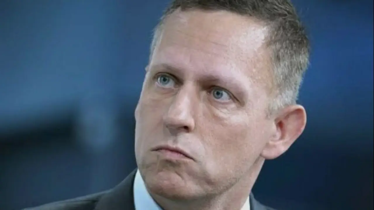 Peter Thiel cree que Milei será reelecto: "100 años de declive"