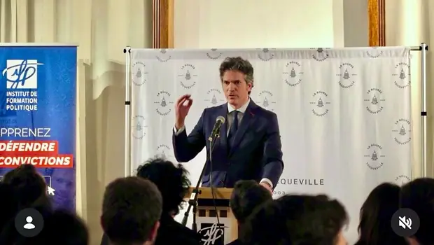 Tras múltiples polémicas, renunció el titular de la Casa Argentina en París | Gobierno