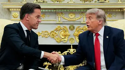 Rutte intenta calmar las tensiones entre la OTAN y Trump en torno a Irán con halagos Rutte intenta calmar las tensiones entre la OTAN y Trump en torno a Irán con halagos