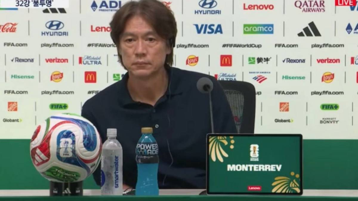 La pregunta más insólita del Mundial se la hicieron al DT de Corea: "¿Intoxicación?"