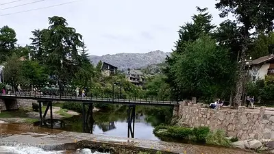 El parque oculto de Córdoba donde una casona se funde con la naturaleza El parque oculto de Córdoba donde una casona se funde con la naturaleza