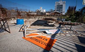 Alerta por la caída del 30% de la construcción: retracción e indicadores por el suelo | Santa fe