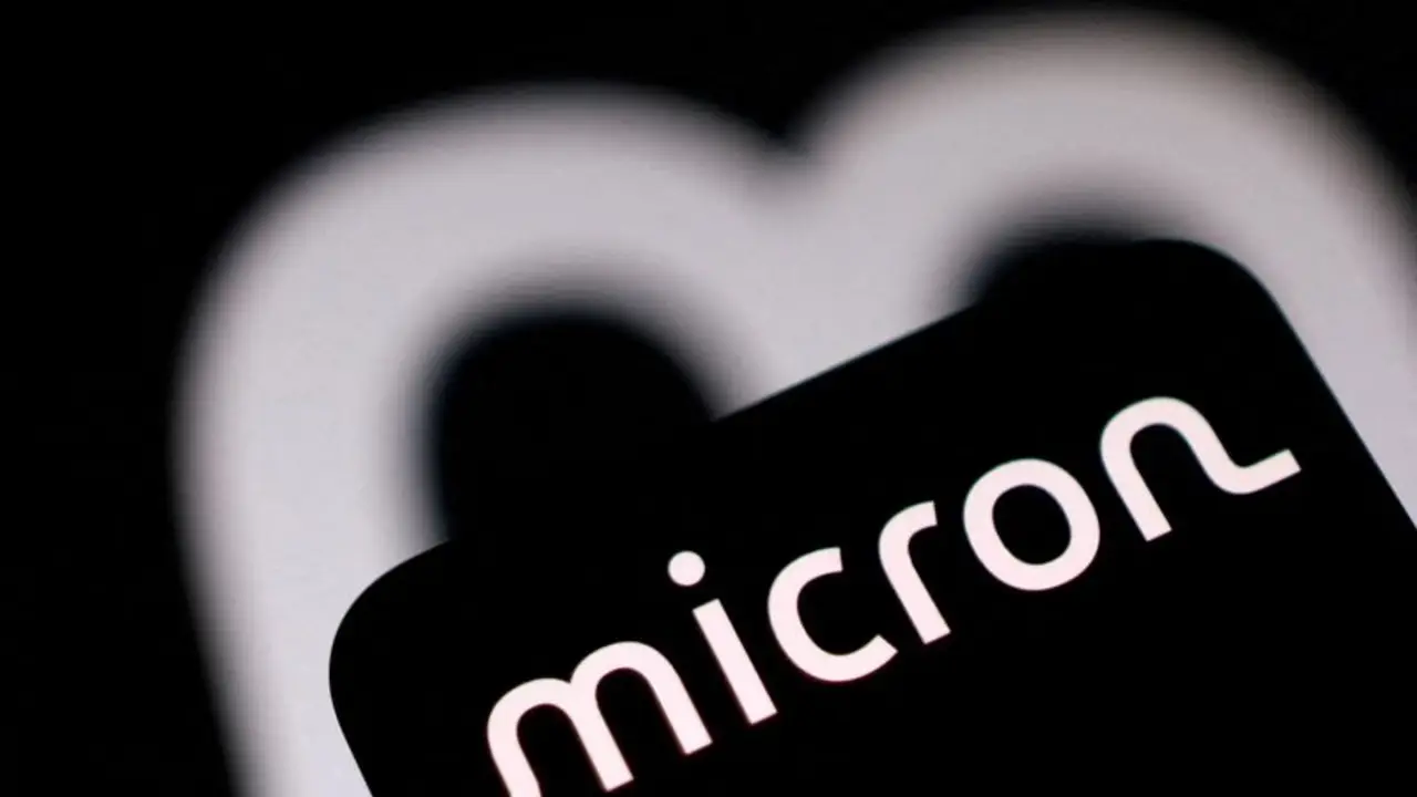 Micron se une a rivales en acuerdos de IA como solución a ciclo de auge y caída en sector de la memoria