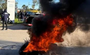 Conflicto en Campana: despidos en una planta industrial y recontratación fuera de convenio | Despidos