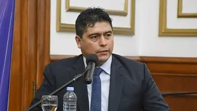 "Comprometerá a futuras gestiones": la oposición carga contra Vidal por el endeudamiento en Santa Cruz "Comprometerá a futuras gestiones": la oposición carga contra Vidal por el endeudamiento en Santa Cruz