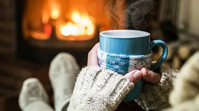 El hygge, la filosofía danesa que conquista al mundo, propone disfrutar de los pequeños placeres cotidianos y transformar la casa en un espacio más cálido. El hygge, la filosofía danesa que conquista al mundo, propone disfrutar de los pequeños placeres cotidianos y transformar la casa en un espacio más cálido.