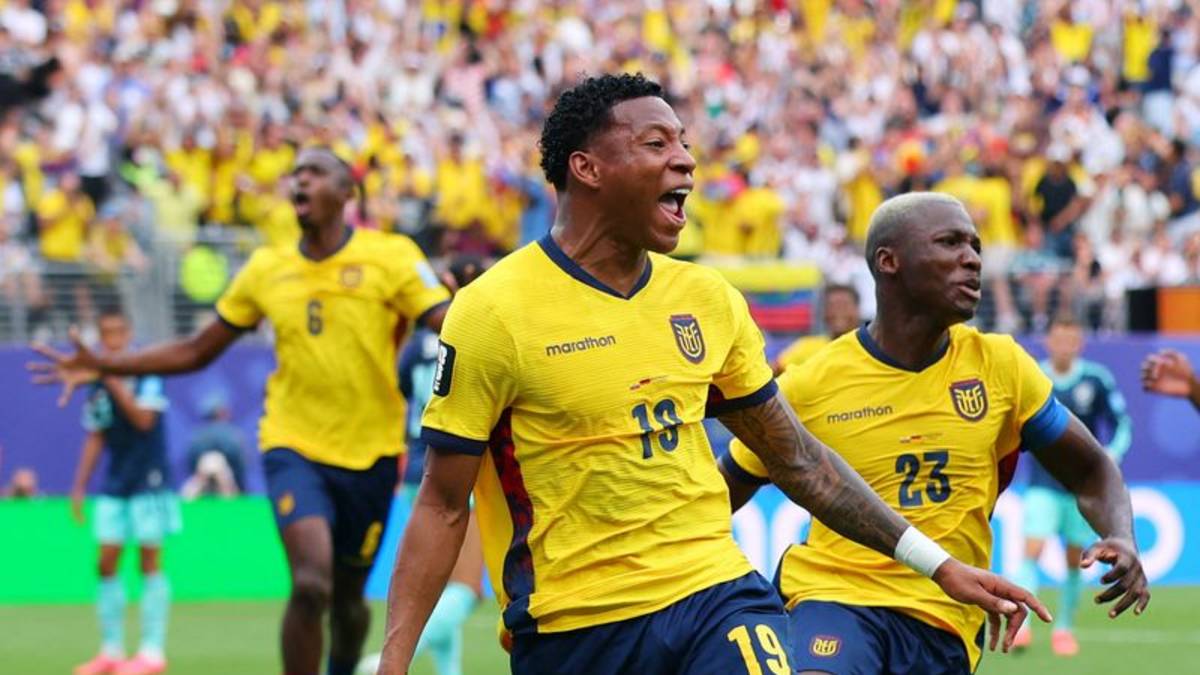 Ecuador despierta en el Mundial y se mete en dieciseisavos de final con triunfo 2-1 ante Alemania