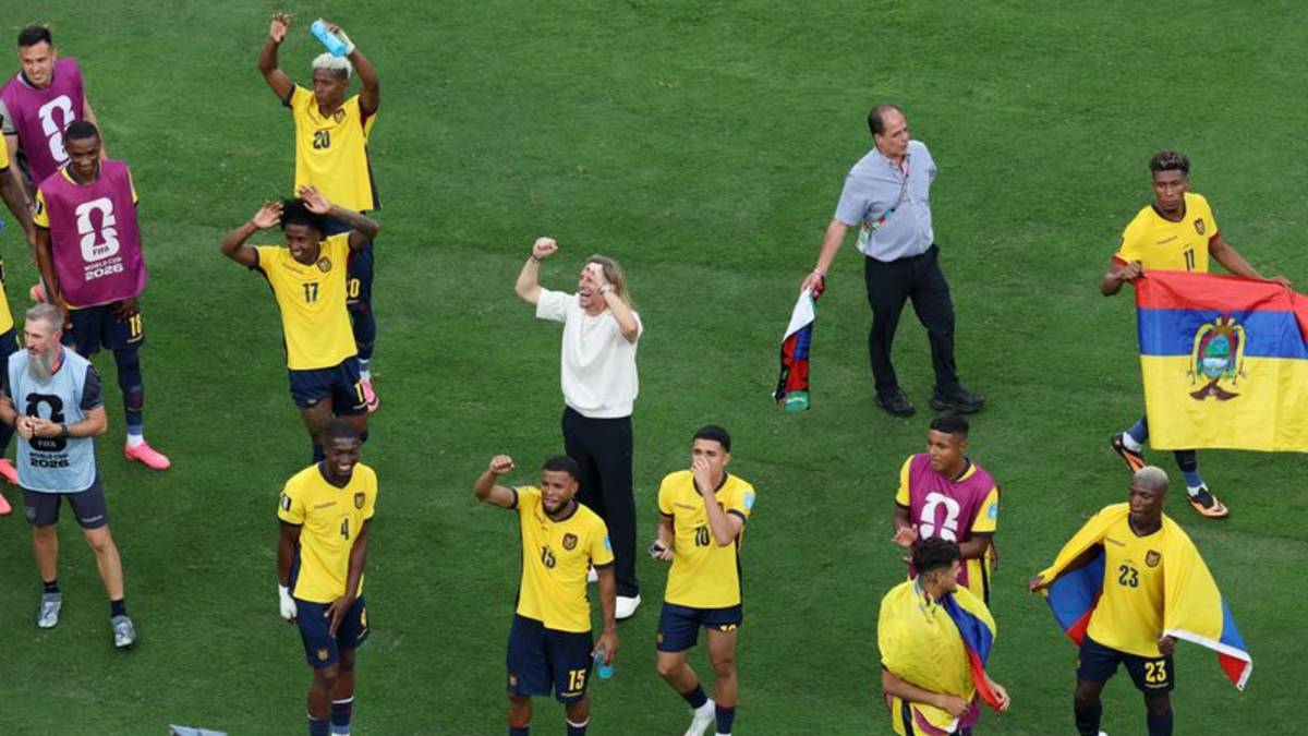 Ecuador va a dar batalla en el Mundial con humildad y prudencia: DT Beccacece