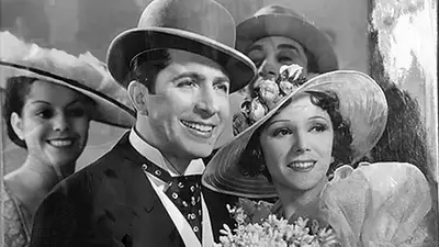 Asombro por el tango que sigue siendo un símbolo eterno de Carlos Gardel Asombro por el tango que sigue siendo un símbolo eterno de Carlos Gardel