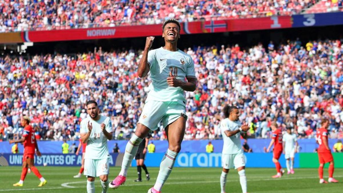 Francia gana Grupo I del Mundial gracias a 4-1 sobre Noruega con triplete de Dembélé