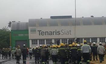 150 despidos en Techint: golpe al trabajo tras licitación extranjera que celebró Milei | Despidos