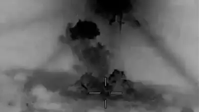Estados Unidos bombardea de nuevo a Irán tras ataque en Ormuz Estados Unidos bombardea de nuevo a Irán tras ataque en Ormuz
