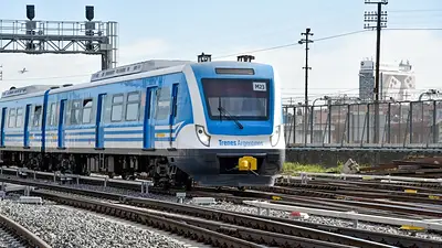 Tren. Tren.