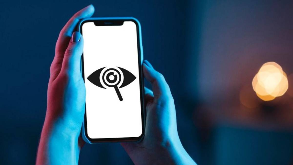 Chau al mito del micrófono encendido: la razón científica y tecnológica por la que tu celular parece adivinar tu mente