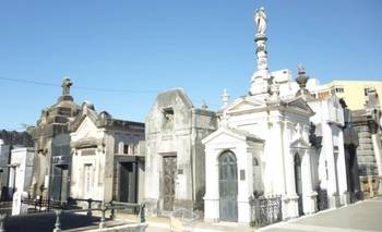 Por una falla técnica se acumularon casi 200 cuerpos en un cementerio | Santa fe