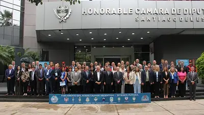 Santiago del Estero fue sede del Parlamento del Norte Grande y renovó el reclamo por más federalismo Santiago del Estero fue sede del Parlamento del Norte Grande y renovó el reclamo por más federalismo