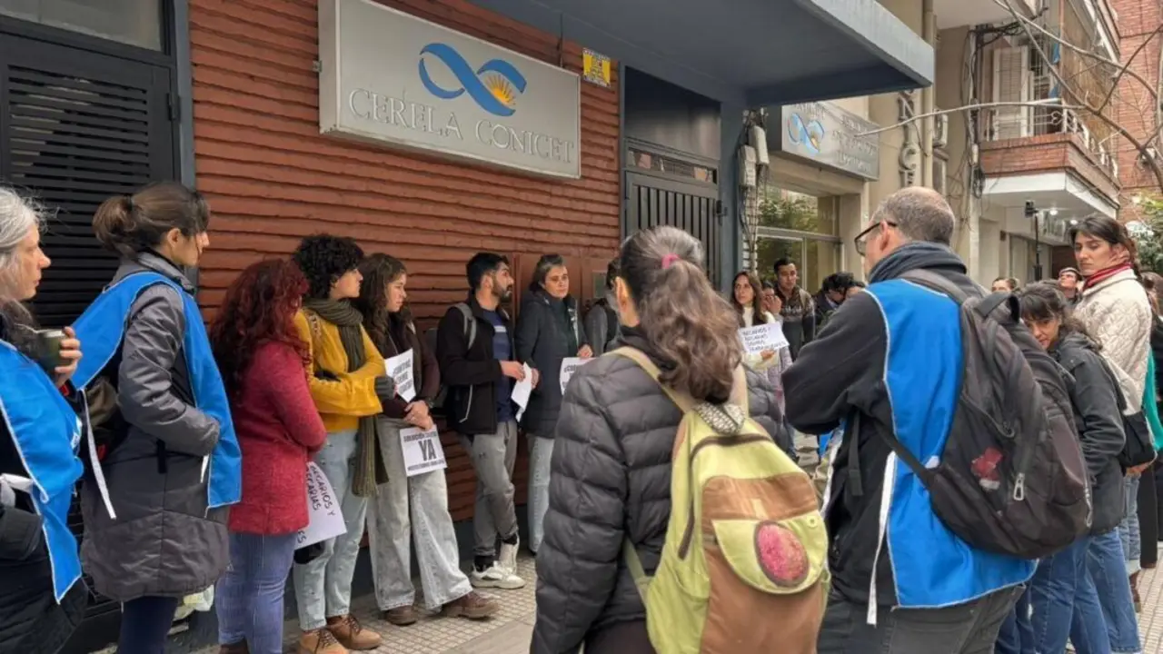 Contra el ajuste de Milei: trabajadores del CONICET se movilizarán en distintos puntos del país