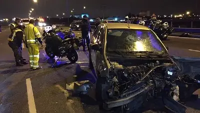 Choque entre siete autos y un camión en la Panamericana Choque entre siete autos y un camión en la Panamericana