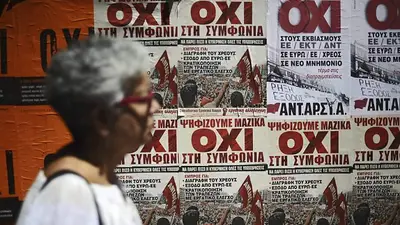 La Comisión Europea advirtió a Grecia que el referéndum aumenta la distancia con el Eurogrupo La Comisión Europea advirtió a Grecia que el referéndum aumenta la distancia con el Eurogrupo
