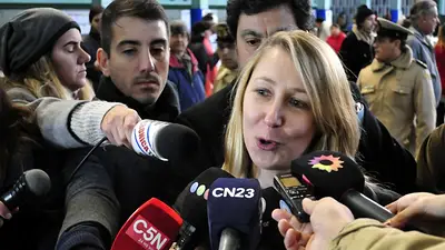 Elecciones Ciudad de Buenos Aires: La izquierda llamó a votar en blanco en la segunda vuelta Elecciones Ciudad de Buenos Aires: La izquierda llamó a votar en blanco en la segunda vuelta