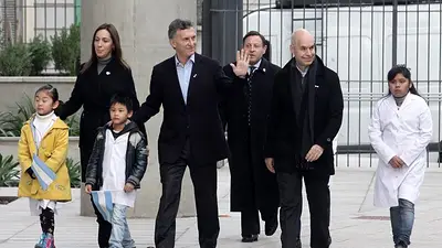 Macri cruzó a Lousteau por la denuncia del voto en blanco: "Subestima a la gente" Macri cruzó a Lousteau por la denuncia del voto en blanco: "Subestima a la gente"