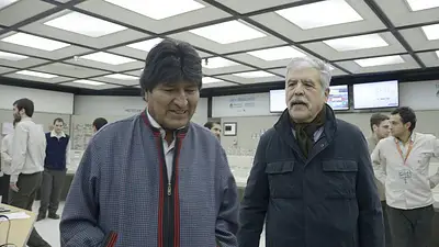 Evo Morales recorrió Atucha II junto a De Vido Evo Morales recorrió Atucha II junto a De Vido