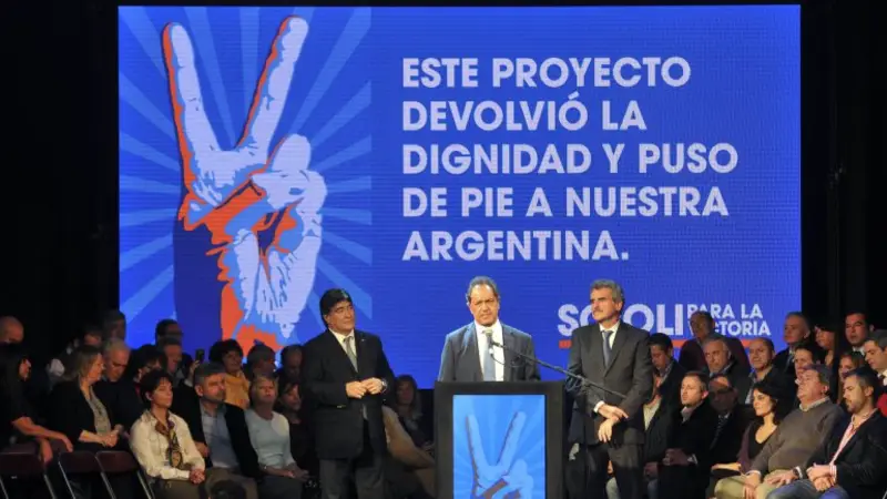 Scioli y su reconciliación con Carta Abierta: "Nos debíamos una charla"