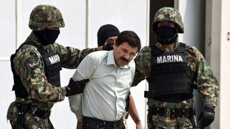 Dos personas ayudaron a escapar de la cárcel al Chapo Guzmán