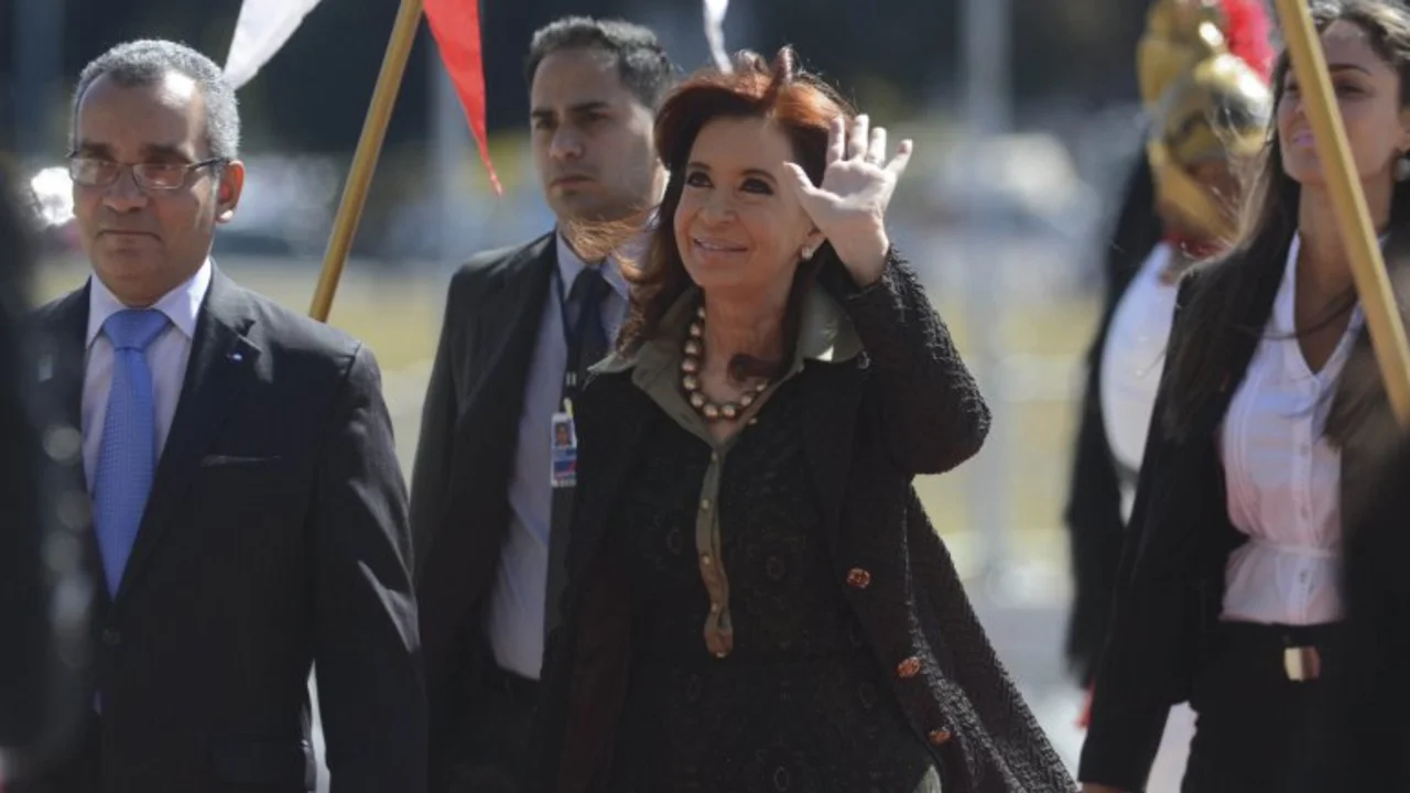 Cristina Kirchner participa de la cumbre de jefes de Estado del Mercosur