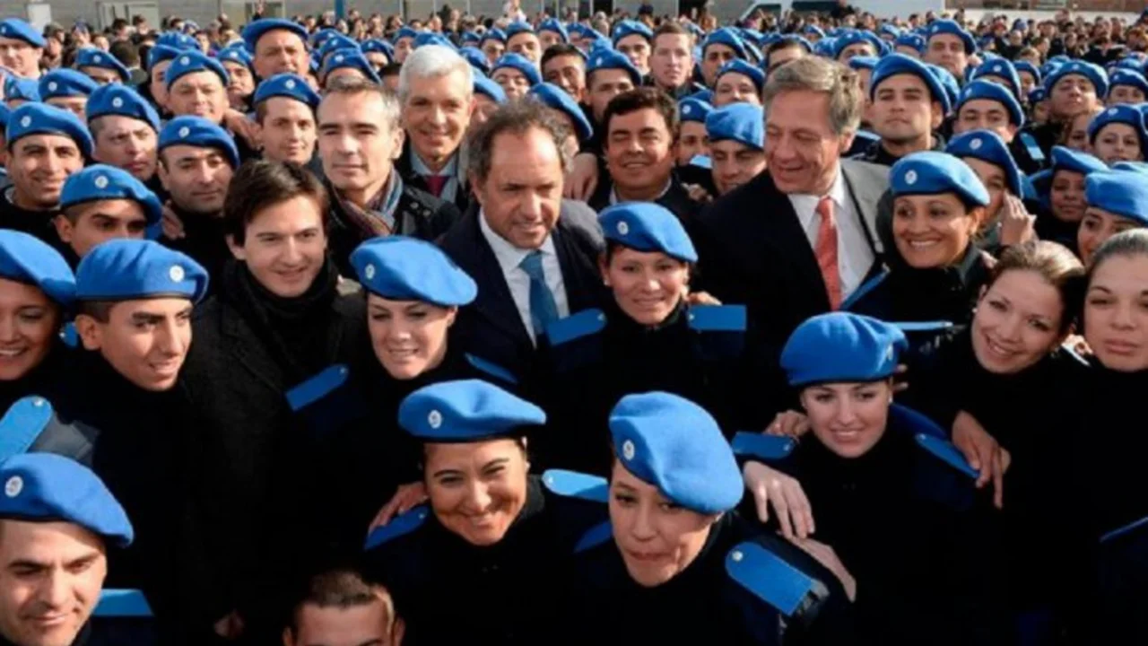 Scioli: "Las policías locales son una realidad en la Provincia y un proyecto para el país"