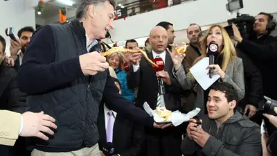 Elecciones 2015: Macri confesó que visitó a una bruja "para liberar energías" Elecciones 2015: Macri confesó que visitó a una bruja "para liberar energías"