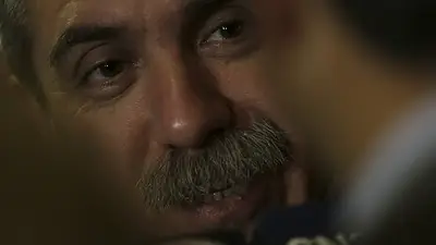Aníbal Fernández: "Jamás le vendería un auto a Felipe Solá porque no le paga a nadie" Aníbal Fernández: "Jamás le vendería un auto a Felipe Solá porque no le paga a nadie"