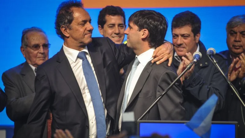 Scioli en Florencio Varela: "Me comprometo a dar más inclusión jubilatoria"