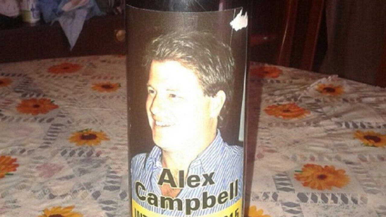 Elecciones 2015 | Insólito: un candidato del PRO regala vinos a cambio de votos