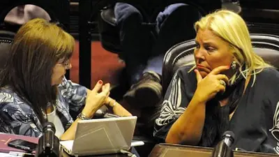 Bullrich cruzó a Carrió por sus críticas al jefe de la Bonaerense Bullrich cruzó a Carrió por sus críticas al jefe de la Bonaerense
