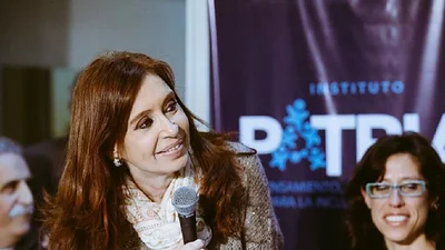 Cristina a sindicalistas: "Conmigo se hacían los machos mexicanos y ahora están con la colita entre las piernas" Cristina a sindicalistas: "Conmigo se hacían los machos mexicanos y ahora están con la colita entre las piernas"