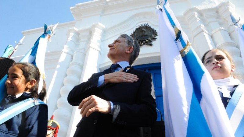 Tras las críticas por su "cansancio", Macri dio marcha atrás y se sumó al cierre de los festejos por el Bicentenario