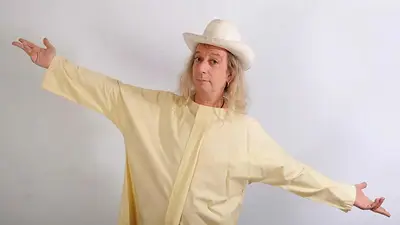 Volvió Peter Capusotto, recargado contra el capitalismo Volvió Peter Capusotto, recargado contra el capitalismo