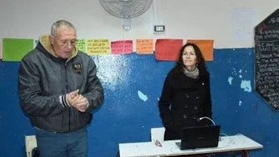 Los neonazis que visitaron Casa Rosada ahora dan clases en escuelas Los neonazis que visitaron Casa Rosada ahora dan clases en escuelas