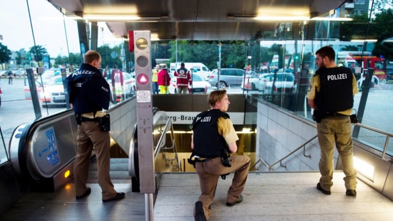 Al menos 9 muertos en un tiroteo en un shopping de Munich