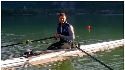 Un remero que competirá en los Juegos Olímpicos no tiene un bote para entrenar Un remero que competirá en los Juegos Olímpicos no tiene un bote para entrenar
