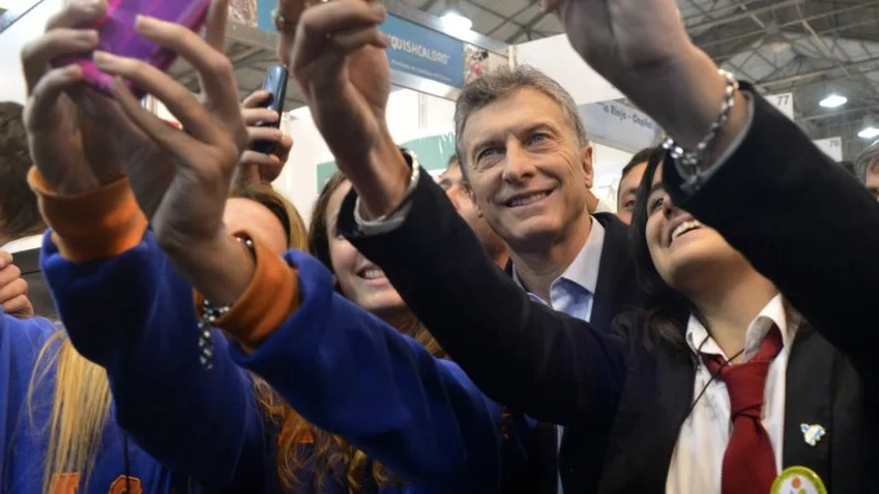 El incómodo momento de Macri en Castelar con una protesta sorpresa