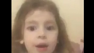 "Votar a Macri, eso no se hace, hay que votar a Cristina": el tierno video de una nena que se viralizó "Votar a Macri, eso no se hace, hay que votar a Cristina": el tierno video de una nena que se viralizó