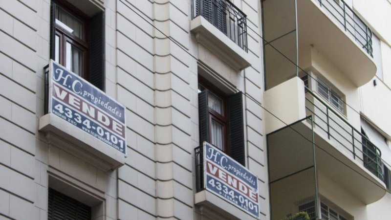 La AFIP ahora cobrará un recargo a quienes compren una casa en efectivo