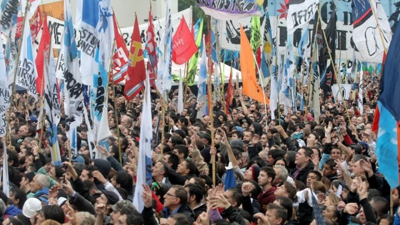 Orgullo Kirchnerista y Frente de Unidad Ciudadana,  dos nuevos grupos que marcan tendencia