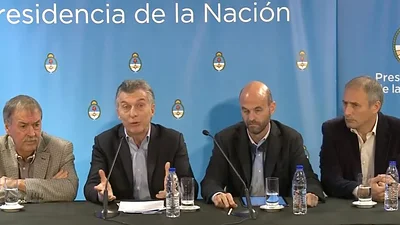 Macri redobló su ataque a los gremios y les pidió que "se abran al mundo" Macri redobló su ataque a los gremios y les pidió que "se abran al mundo"