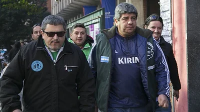 Pablo Moyano: "Hay dirigentes de la CGT que están en estado vegetativo" Pablo Moyano: "Hay dirigentes de la CGT que están en estado vegetativo"