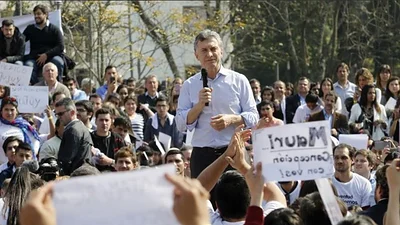 La costosa puesta en escena de Macri durante un acto en Tucumán La costosa puesta en escena de Macri durante un acto en Tucumán